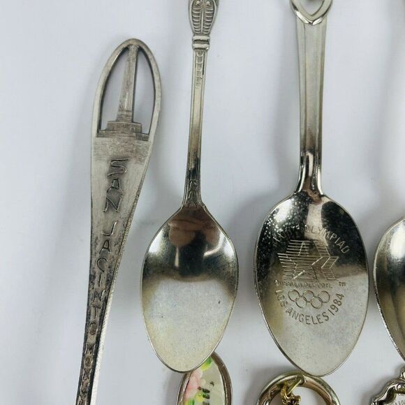 West Coast States LOT Collectible Spoons Landmarks Alaska Hawaii California ETC - Picture 7 of 12
